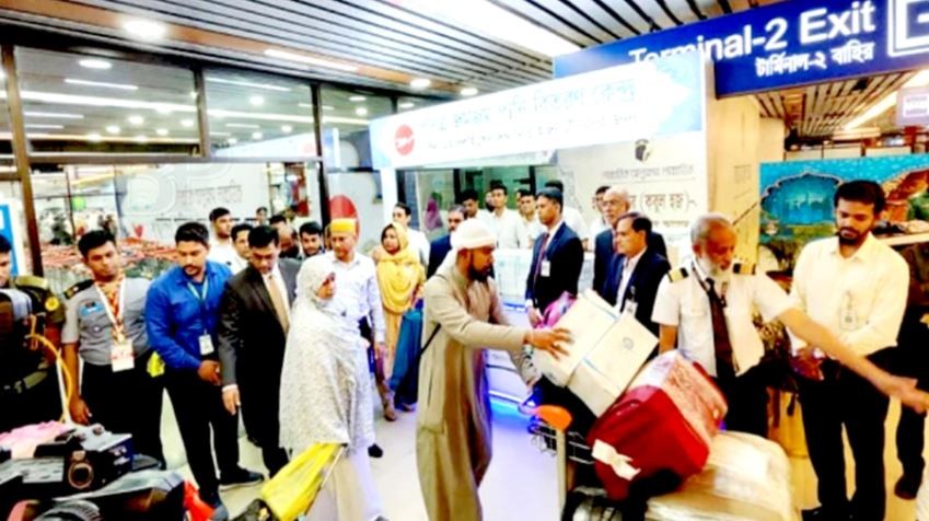 কুমিল্লায় ঝুঁকিপূর্ণ শিশুশ্রম নিরসন- ২০২৩ উপলক্ষে বর্ণাঢ্য র‌্যালি